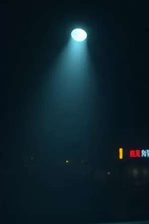 《长夜灯火》封面,深夜楼道里亮着的一盏旧灯